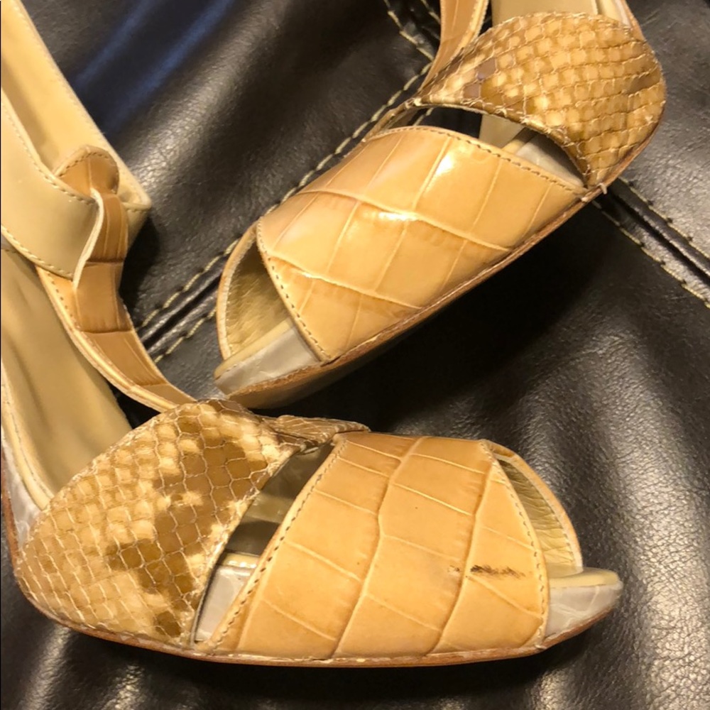 Charles David Snakeskin Heels - Picture 5 of 5